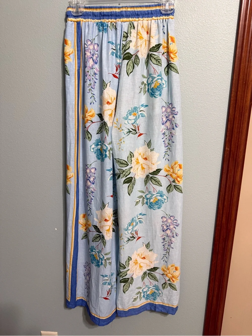 Joie Light Blue Floral Wide-Leg Linen-Blend Pants - Picture 5 of 12